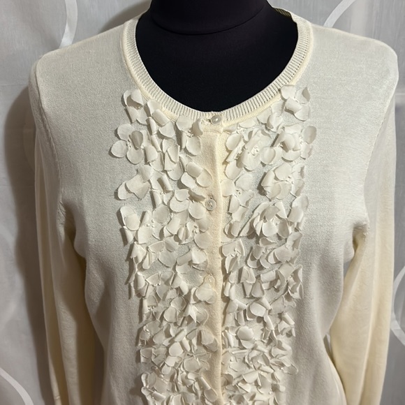 Charter Club Beige Button Down Cardigan With Flower Petals, Size Medium - Picture 2 of 7